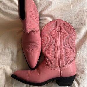 Source Unknown Pink Heeled Boots with Western Flair